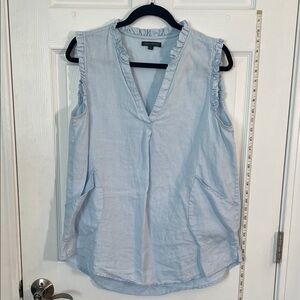 100% Linen For Cynthia Light Blue Sleeveless Blouse size L